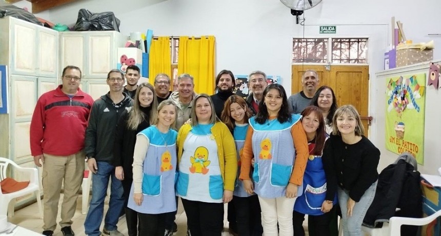 Rivadavia: firma de convenio con la UV &ldquo;La Central&rdquo;