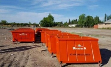 Nuevos contenedores por una &ldquo;Rivadavia m&aacute;s limpia y ordenada&rdquo;